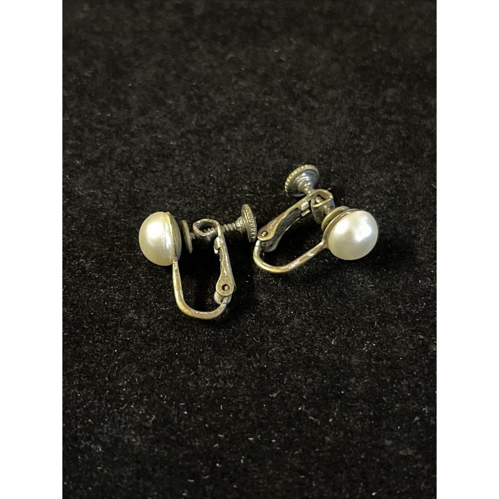 Adjustable Clip On Faux Pearl Earrings Vintage Jewelry Saccoccio Pat. Applied
